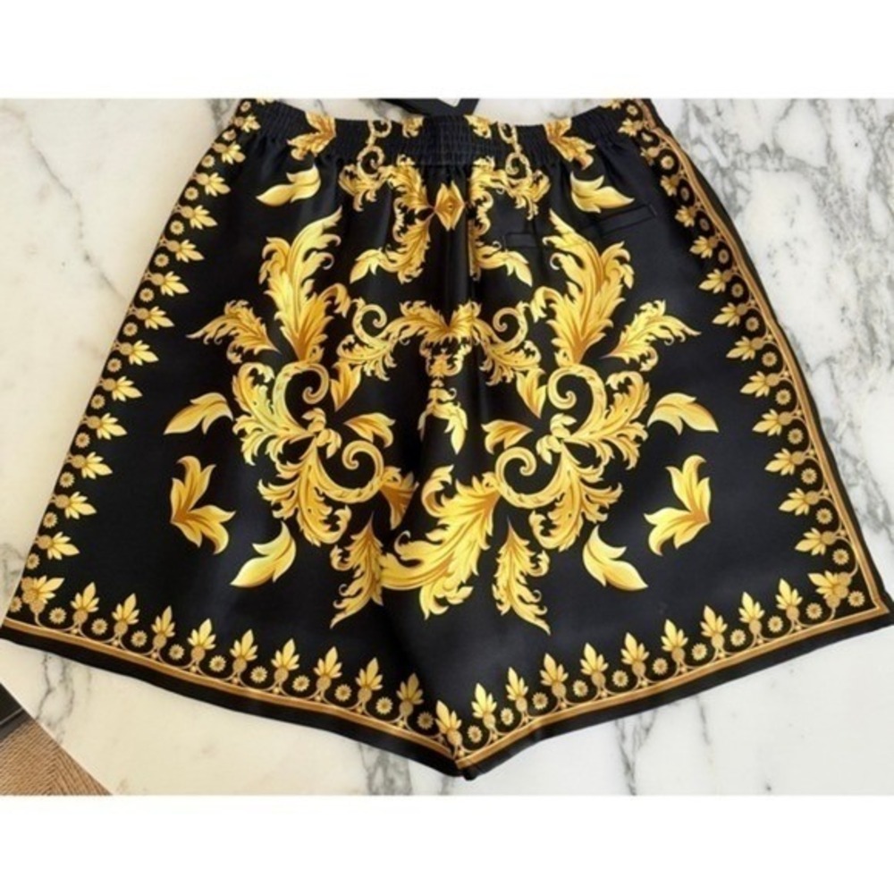 Versace 1010119 Mens 100% Silk Leaf Print Shorts Black Gold Print, sz 46
